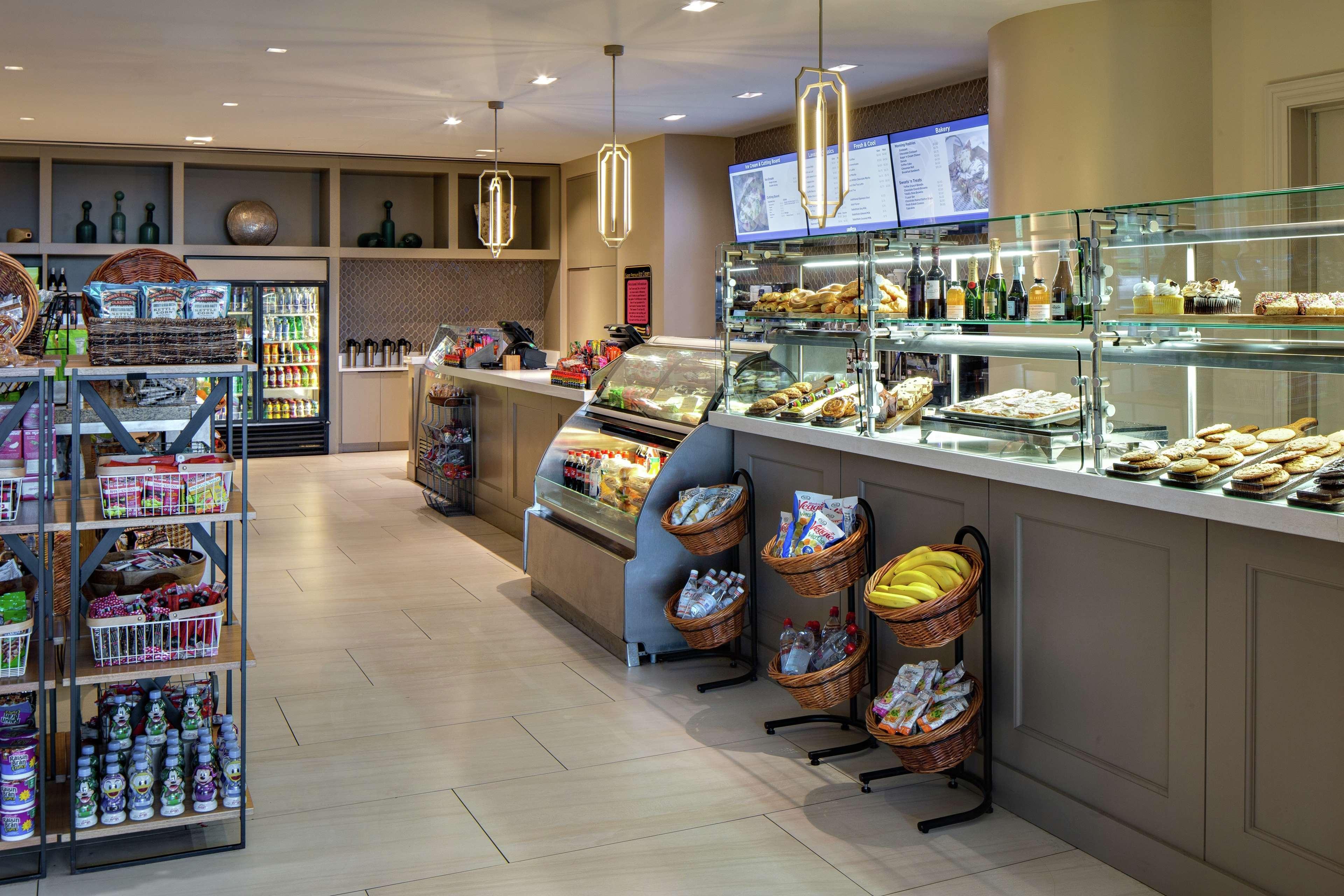 Signia By Hilton Orlando - An Official Walt Disney World Hotel Lake Buena Vista Bagian luar foto